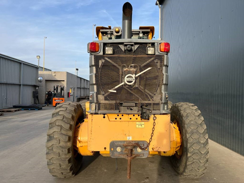 Volvo G930B - Motoniveladora: foto 4 Volvo G930B - Motoniveladora: foto 4