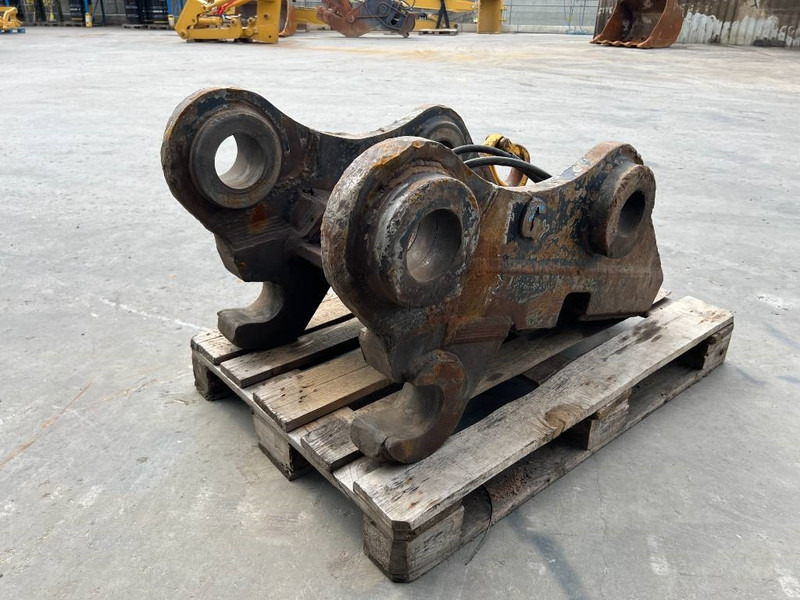 Volvo S3 / 352F - Acoplamento rápido para Máquina de construção: foto 5 Volvo S3 / 352F - Acoplamento rápido para Máquina de construção: foto 5