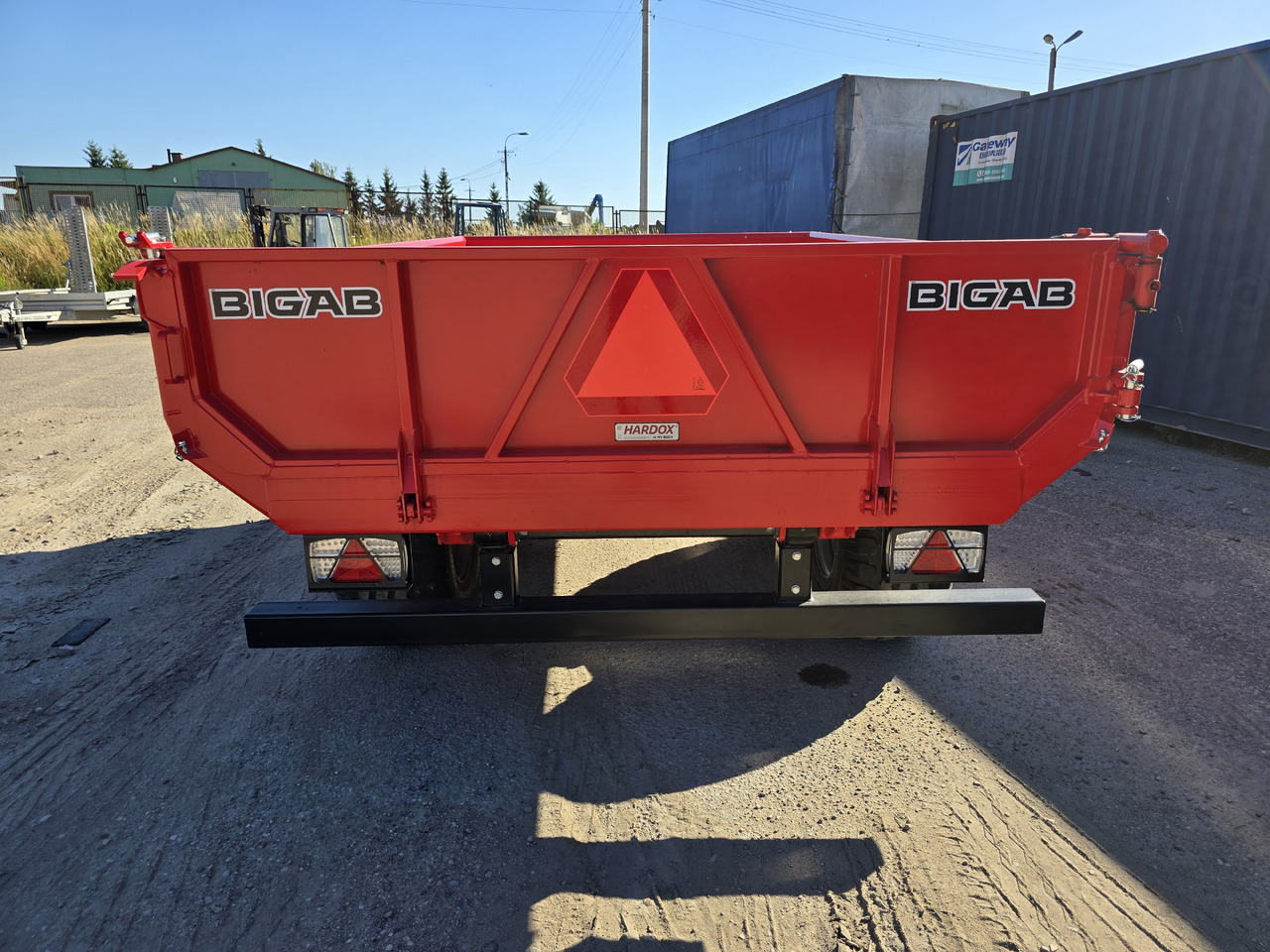 BIGAB BT-8 HARDOX - Reboque basculante agrícola: foto 5 BIGAB BT-8 HARDOX - Reboque basculante agrícola: foto 5