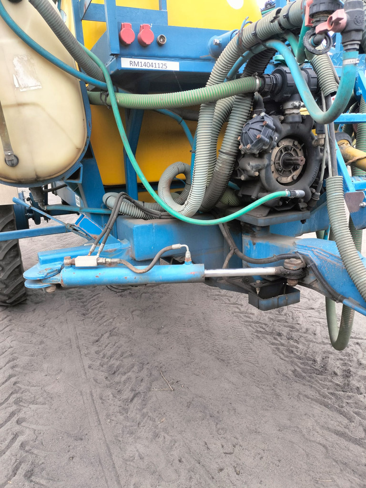 Delvano 2700 - Pulverizador agricola: foto 5 Delvano 2700 - Pulverizador agricola: foto 5