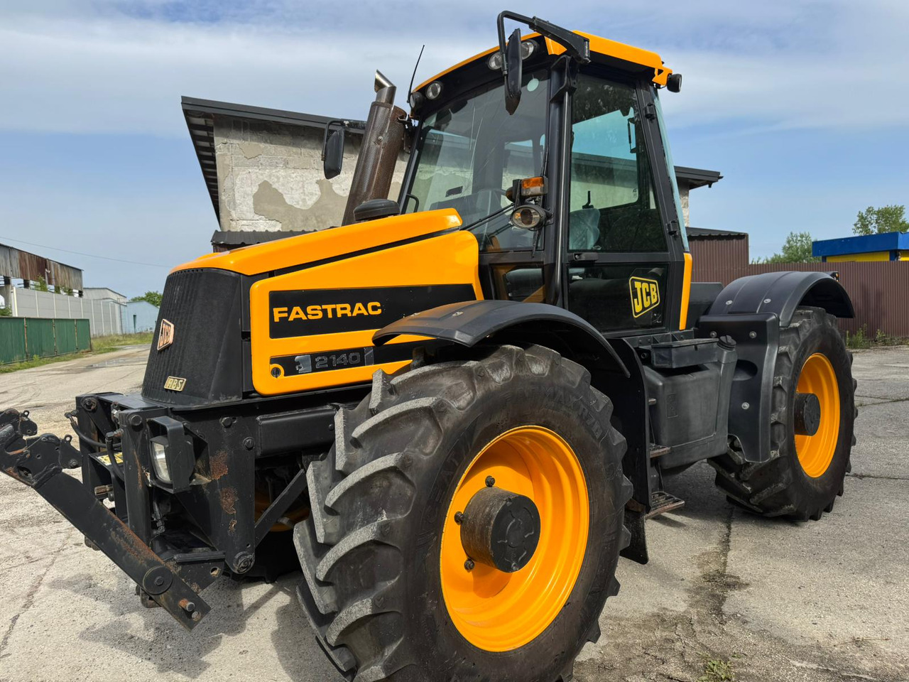 JCB FASTRAC 2140 - Trator: foto 1 JCB FASTRAC 2140 - Trator: foto 1