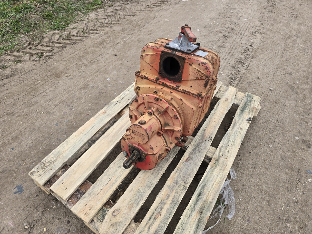 JUROP PNE 102 M (A 60 M) - Cisterna de chorume: foto 5 JUROP PNE 102 M (A 60 M) - Cisterna de chorume: foto 5