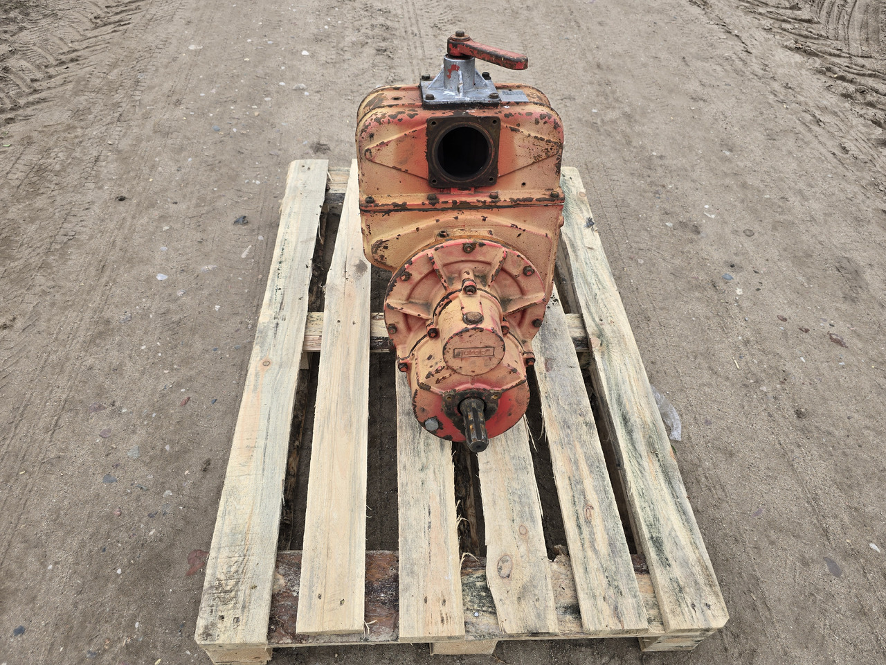 JUROP PNE 102 M (A 60 M) - Cisterna de chorume: foto 4 JUROP PNE 102 M (A 60 M) - Cisterna de chorume: foto 4