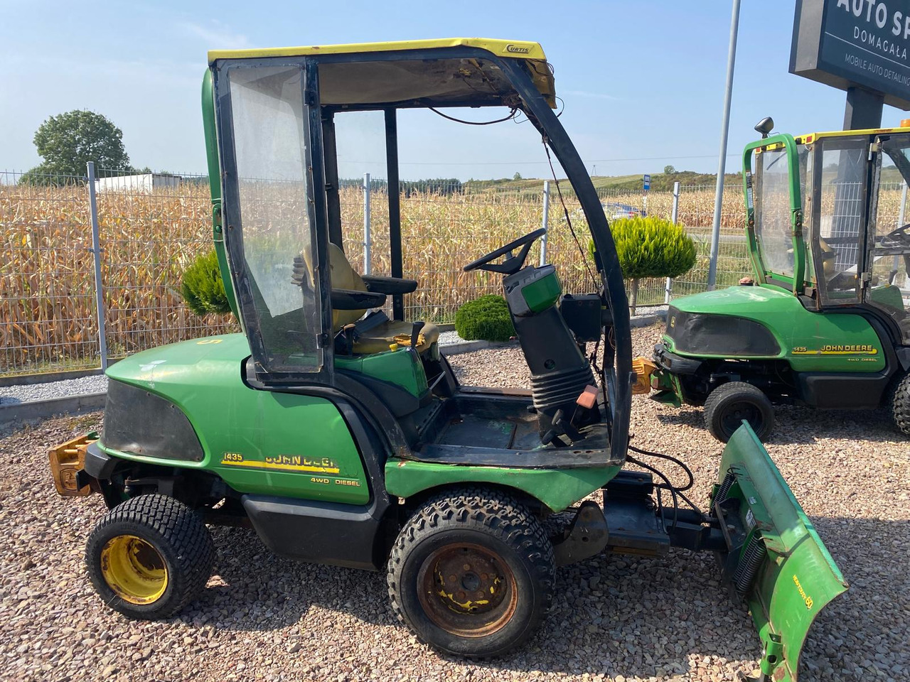 John Deere 1435 4WD Diesel - Cortador de grama: foto 2 John Deere 1435 4WD Diesel - Cortador de grama: foto 2