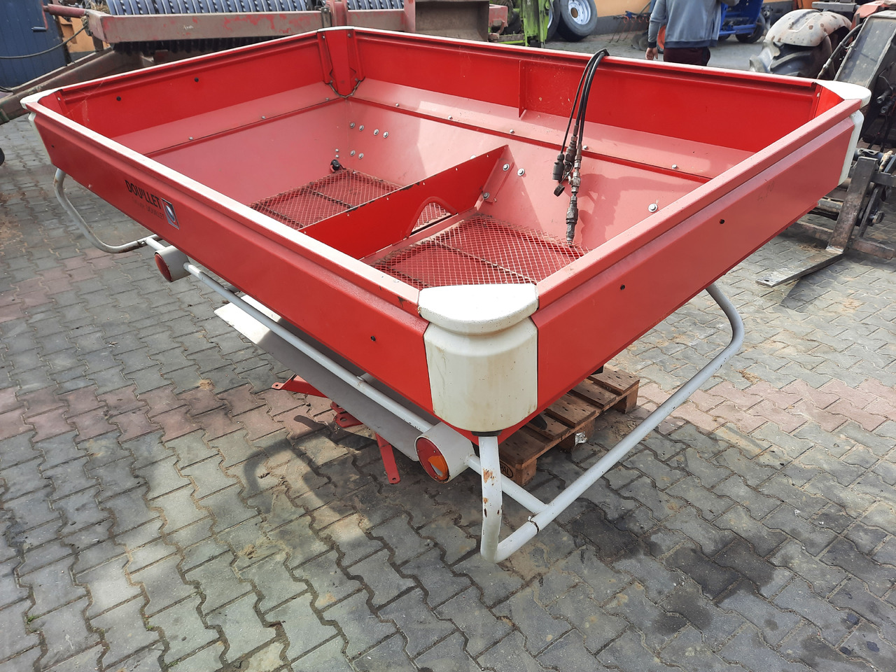 LELY CENTERLINER SX 2000 L - Distribuidor de fertilizantes: foto 5 LELY CENTERLINER SX 2000 L - Distribuidor de fertilizantes: foto 5