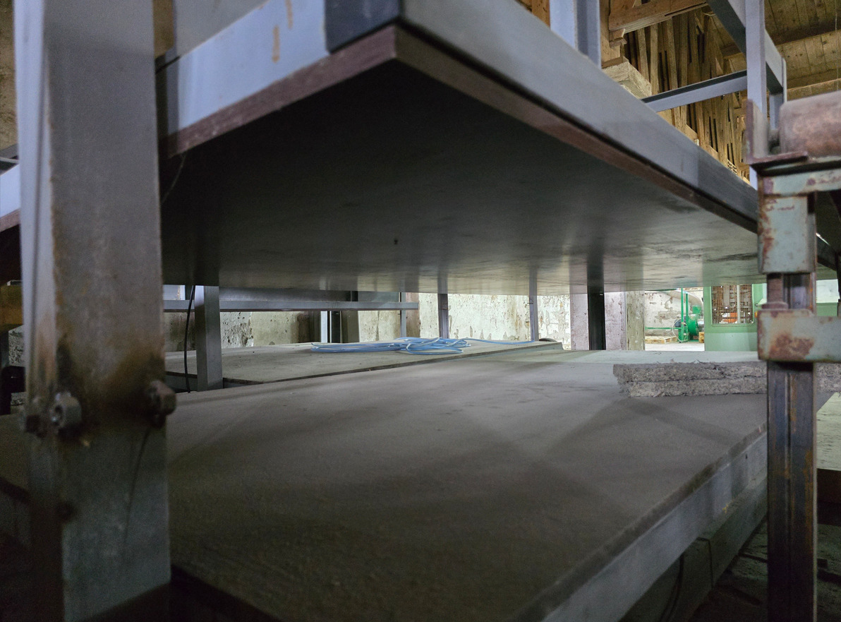 Prasa stół do klejenia płyt, drewna pneumatyczna regulowana 3 m - Máquina de madeira: foto 5 Prasa stół do klejenia płyt, drewna pneumatyczna regulowana 3 m - Máquina de madeira: foto 5