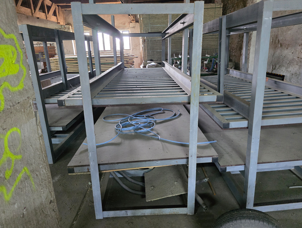 Prasa stół do klejenia płyt, drewna pneumatyczna regulowana 3 m - Máquina de madeira: foto 2 Prasa stół do klejenia płyt, drewna pneumatyczna regulowana 3 m - Máquina de madeira: foto 2