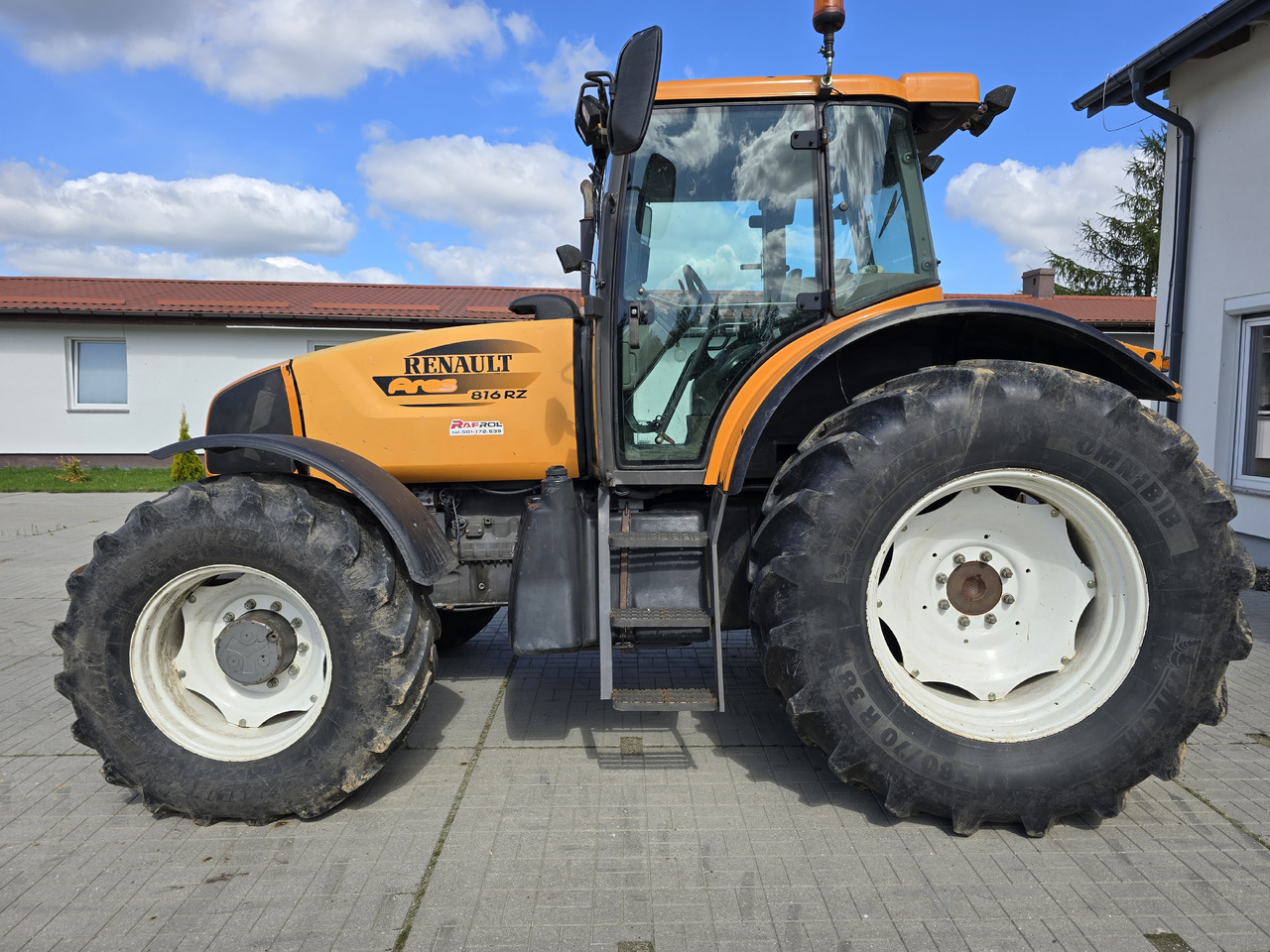RENAULT Ares 816 RZ - Trator: foto 1 RENAULT Ares 816 RZ - Trator: foto 1