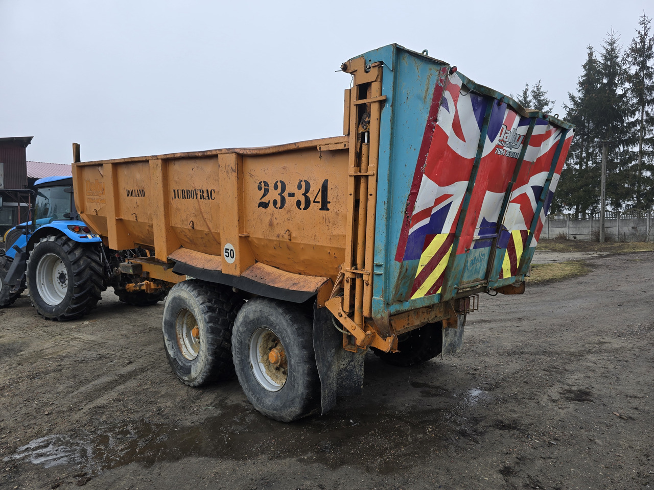 ROLLAND TURBOVRAC 23-34 - Reboque basculante agrícola: foto 5 ROLLAND TURBOVRAC 23-34 - Reboque basculante agrícola: foto 5
