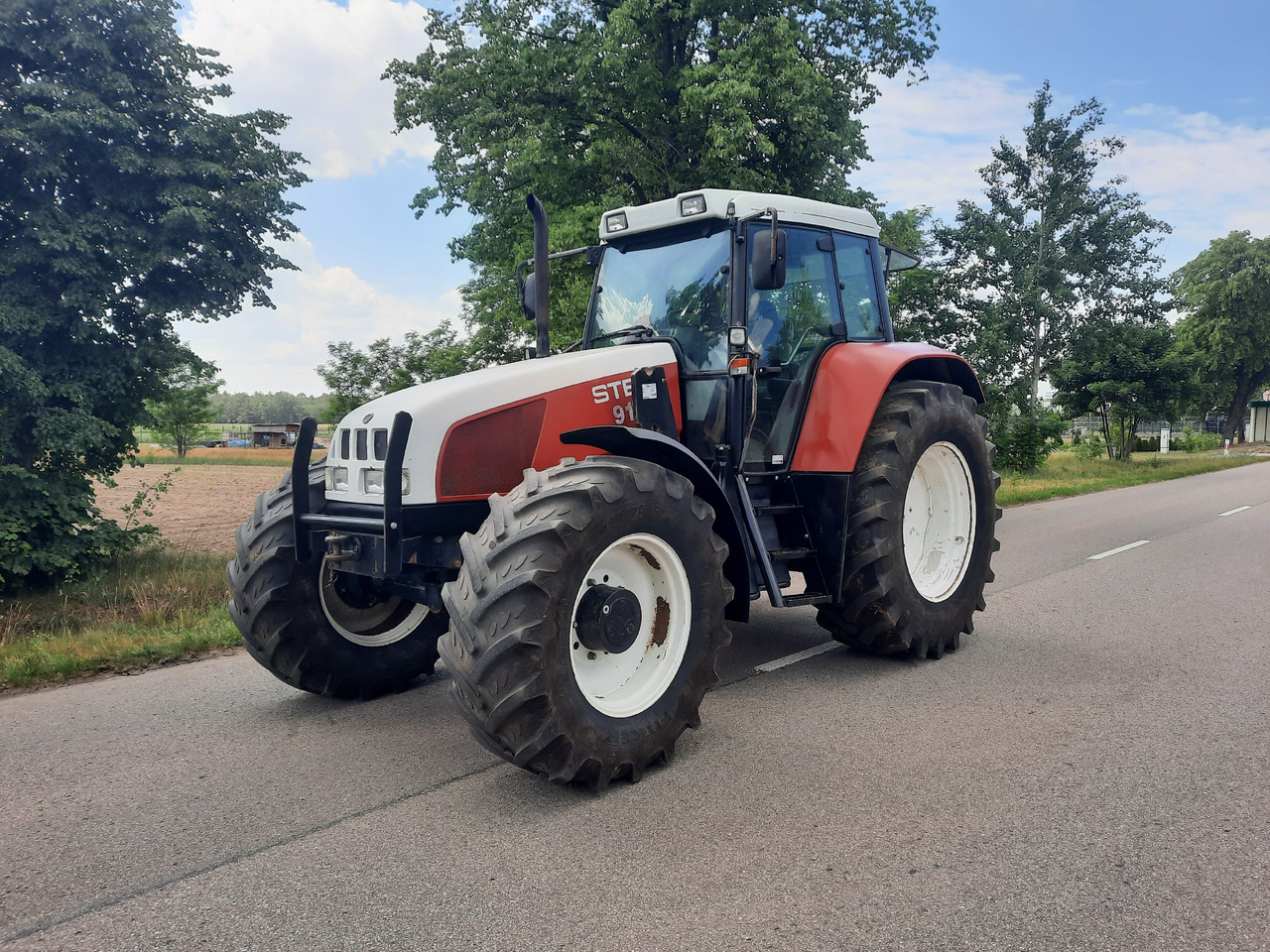 STEYR 9145 - Trator: foto 1 STEYR 9145 - Trator: foto 1