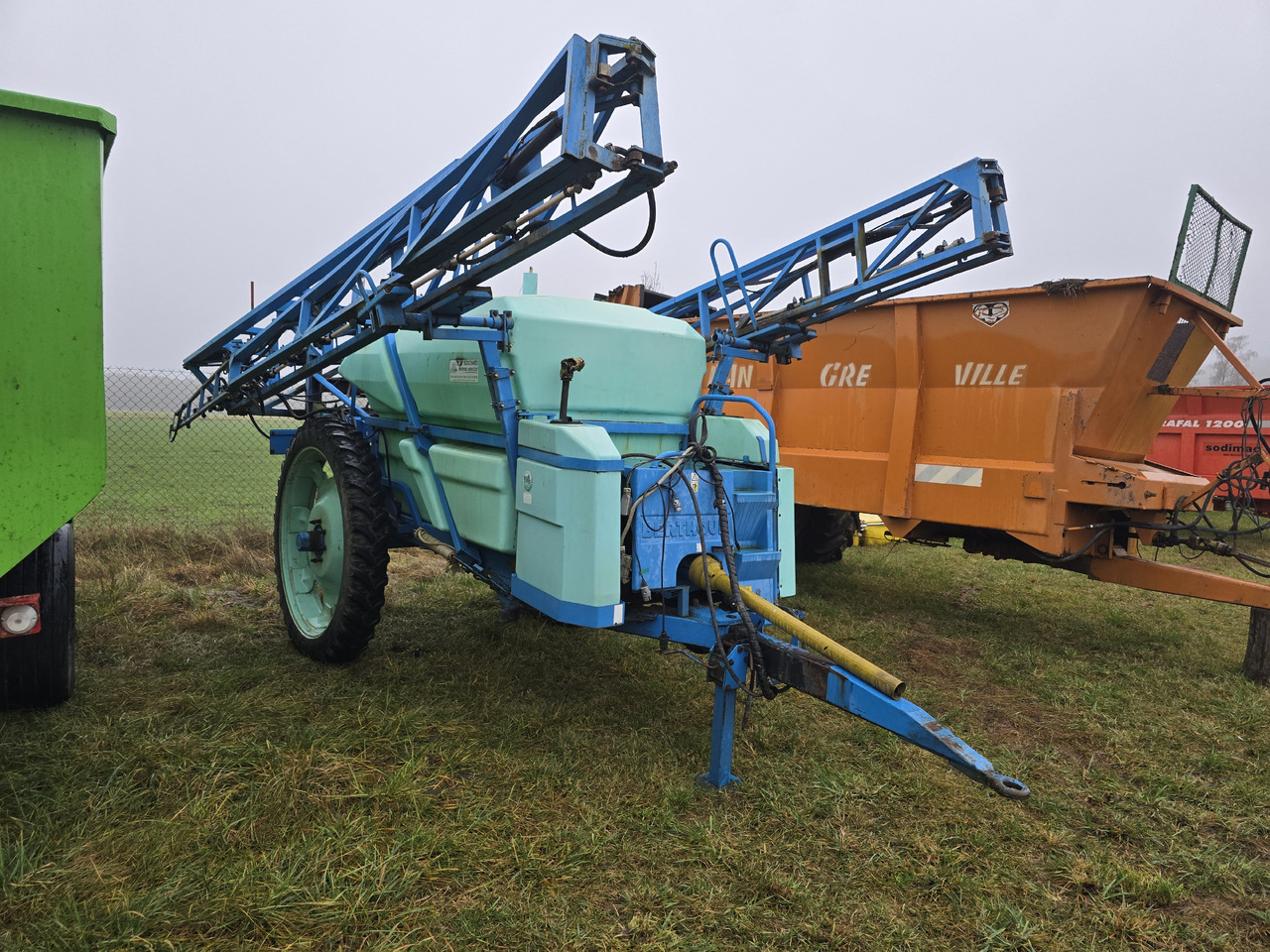 Berthoud RACE 32SX24 - Pulverizador agricola: foto 1 Berthoud RACE 32SX24 - Pulverizador agricola: foto 1