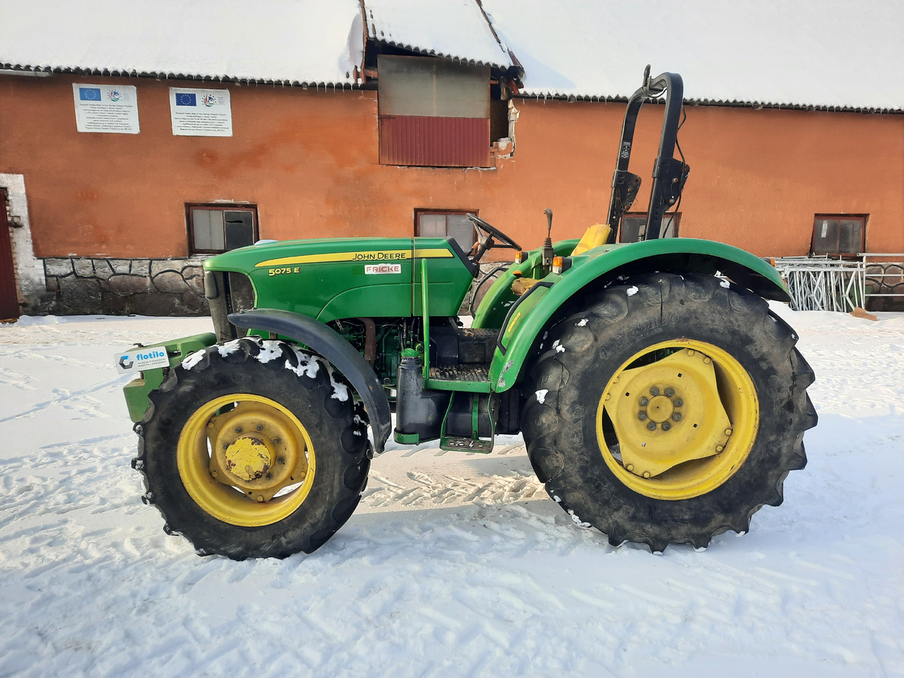 John-deere 5075E - Trator: foto 3 John-deere 5075E - Trator: foto 3