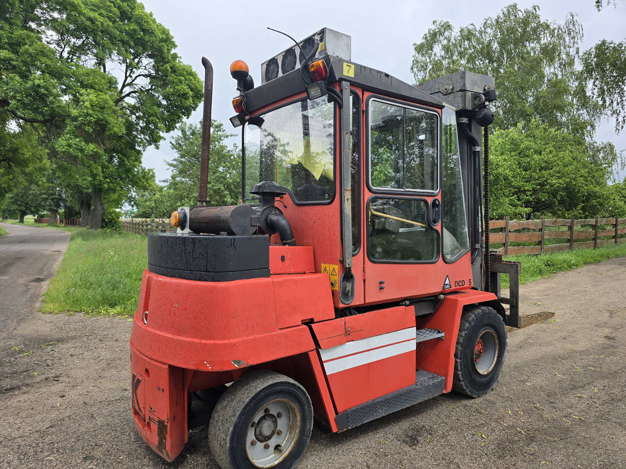 Kalmar DCD 55-6 Triplex - Empilhador a diesel: foto 3 Kalmar DCD 55-6 Triplex - Empilhador a diesel: foto 3