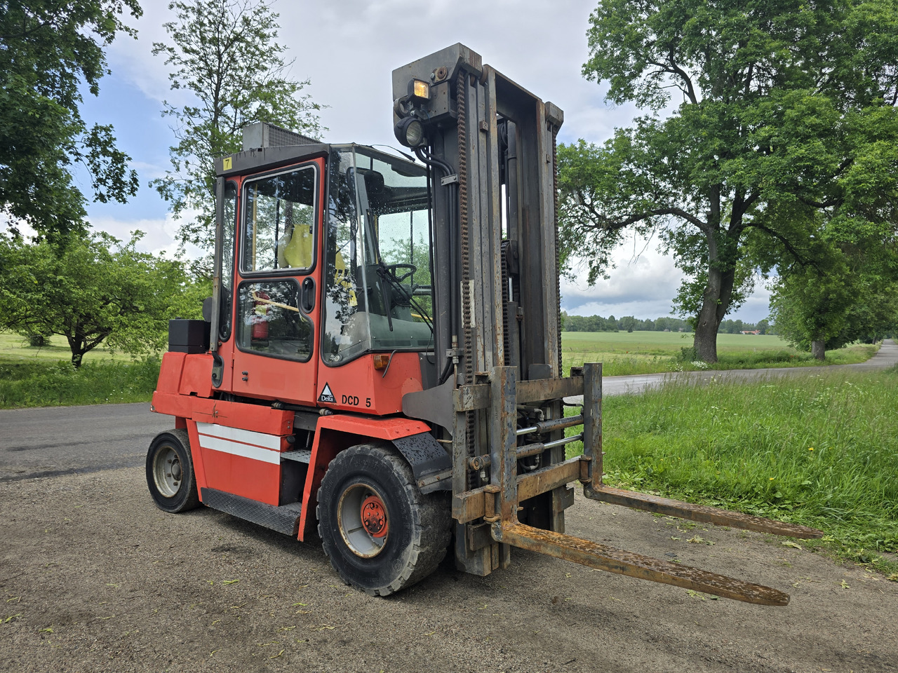 Kalmar DCD 55-6 Triplex - Empilhador a diesel: foto 2 Kalmar DCD 55-6 Triplex - Empilhador a diesel: foto 2
