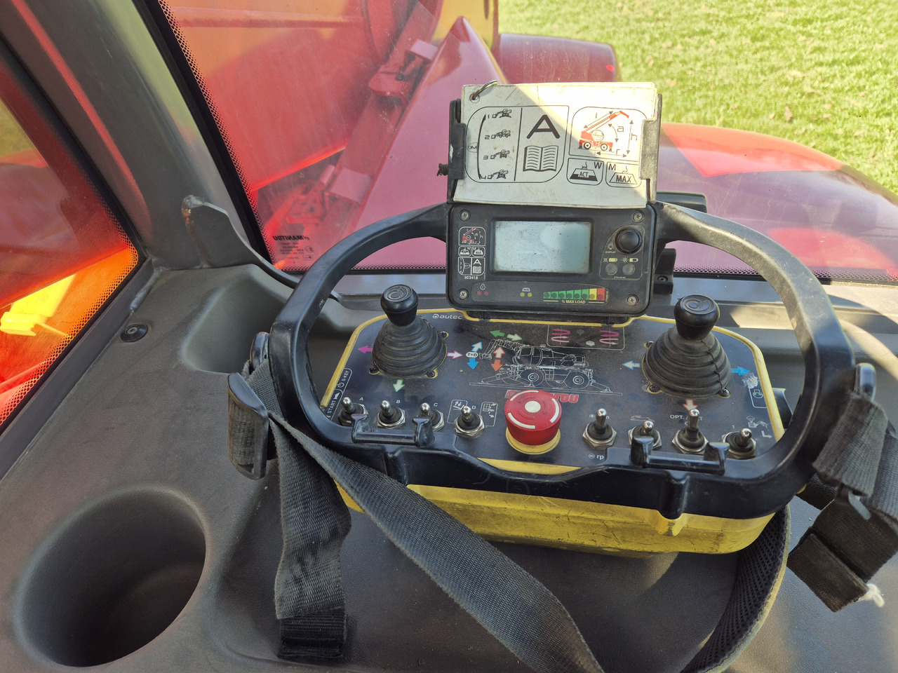 Empilhador telescópico Manitou MRT 2150 plus privilege: foto 13
