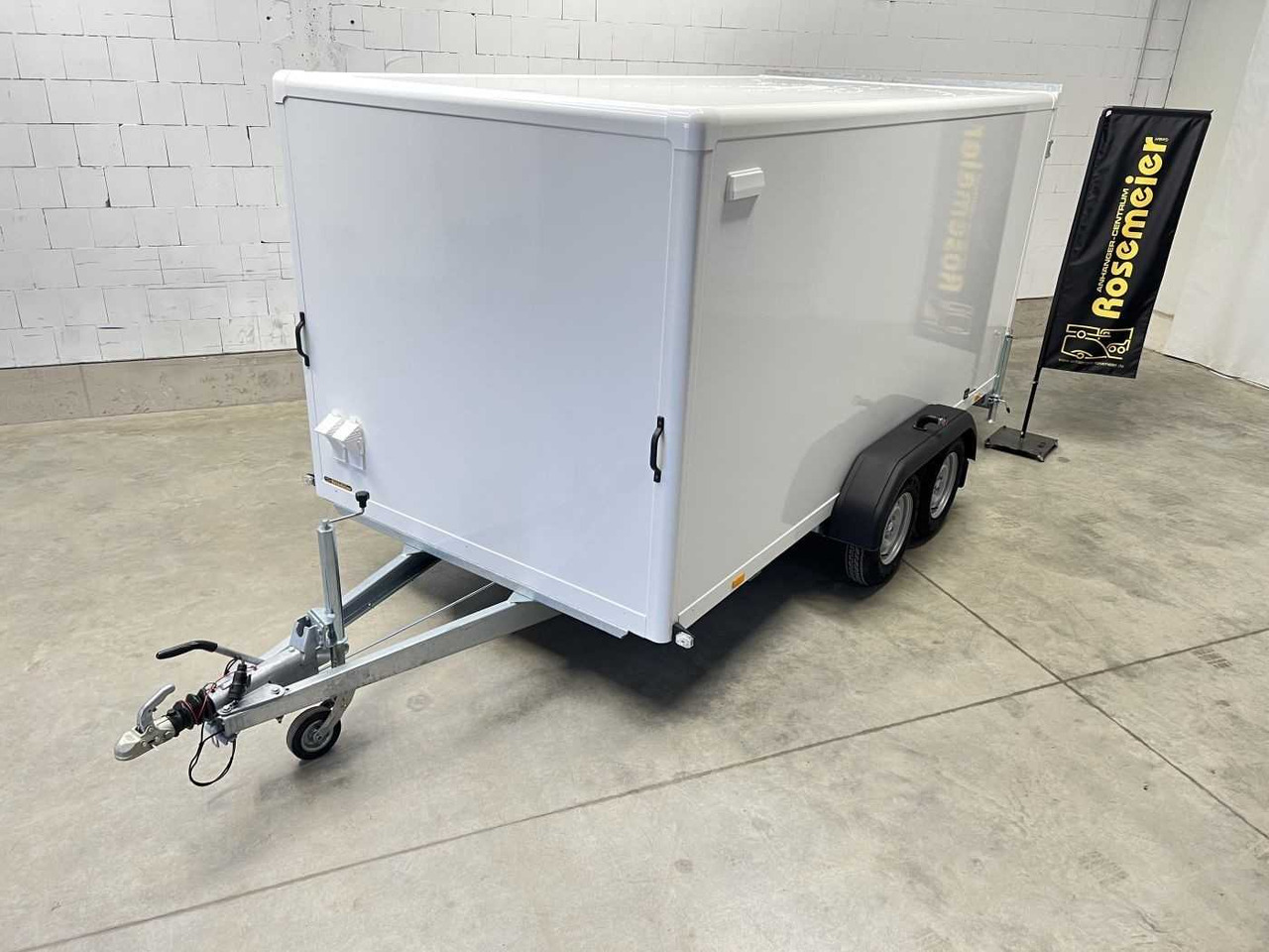 Locação financeira de BLYSS FS2740/180HTL Kofferanhänger BLYSS FS2740/180HTL Kofferanhänger: foto 24
