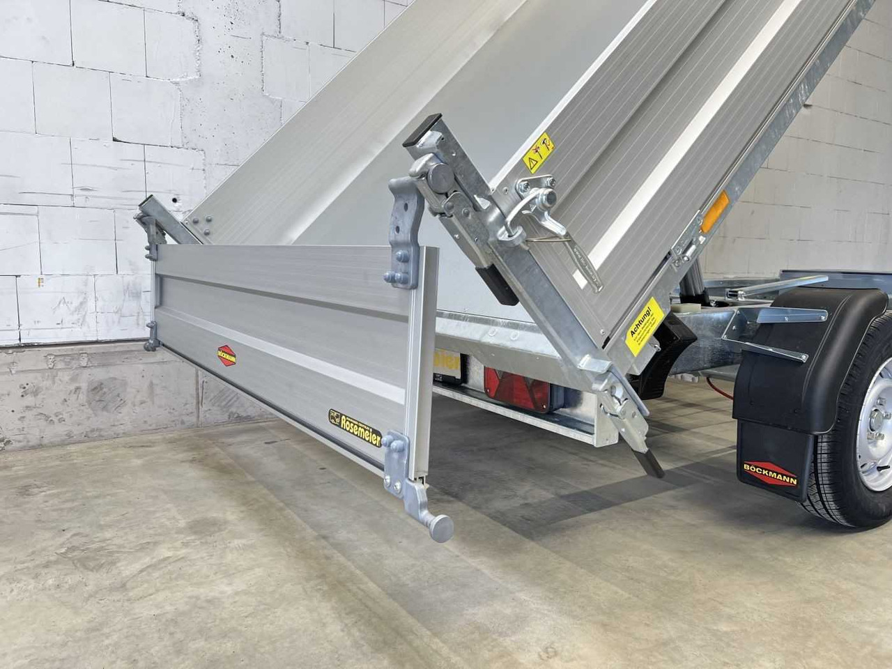 BOECKMANN DK-AL 3218/27 P Eco Dreiseitenkipper - Reboque basculante: foto 4 BOECKMANN DK-AL 3218/27 P Eco Dreiseitenkipper - Reboque basculante: foto 4