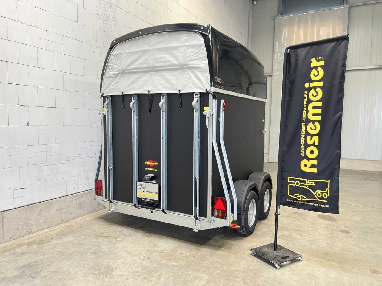Reboque para cavalos novo BOECKMANN Duo Esprit silv+bl SK Pferdeanhänger: foto 17