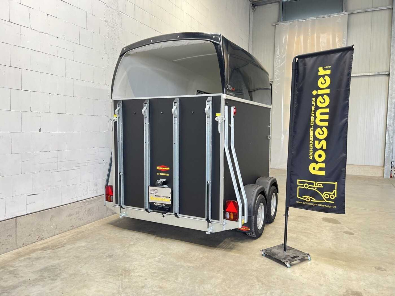 Reboque para cavalos novo BOECKMANN Duo Esprit silv+bl SK Pferdeanhänger: foto 16