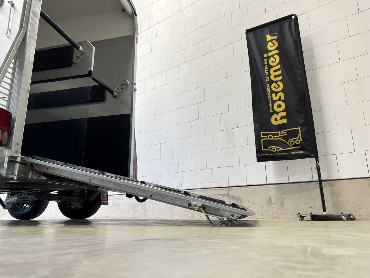 Reboque para cavalos novo BOECKMANN Portax E Plus 3,0 t. Sonderhöh Pferdeanhänger: foto 27