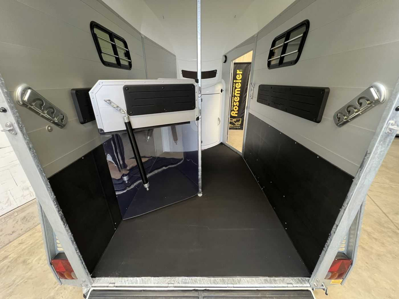 Reboque para cavalos novo BOECKMANN Portax SKA Plus 2,7 t. Sonderh Pferdeanhänger: foto 10
