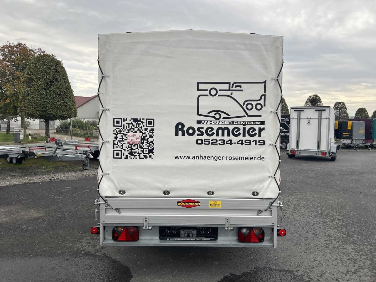 BOECKMANN TL-AL 3015/135 Plane weiß Kastenanhänger gebrems - Reboque para carros: foto 3 BOECKMANN TL-AL 3015/135 Plane weiß Kastenanhänger gebrems - Reboque para carros: foto 3