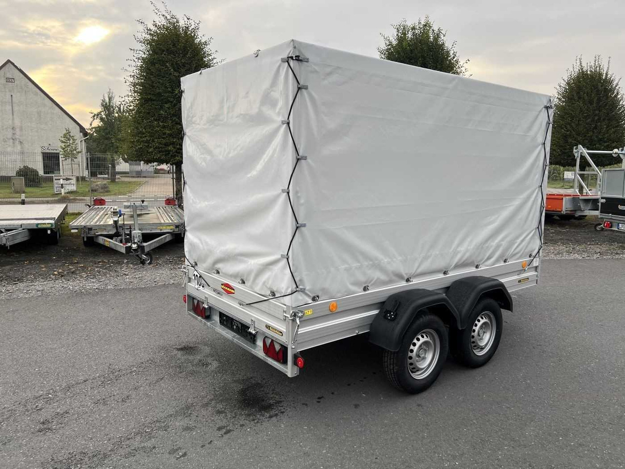 BOECKMANN TL-AL 3015/20 Plane Kastenanhänger gebremst - Reboque para carros: foto 3 BOECKMANN TL-AL 3015/20 Plane Kastenanhänger gebremst - Reboque para carros: foto 3