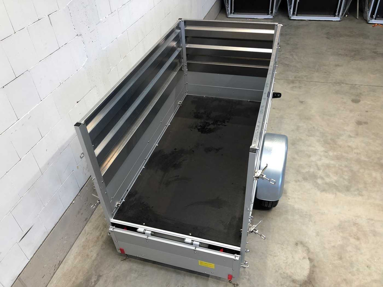 KOCH U2 mit Kastenaufsatz Kastenanhänger ungebremst - Reboque para carros: foto 3 KOCH U2 mit Kastenaufsatz Kastenanhänger ungebremst - Reboque para carros: foto 3