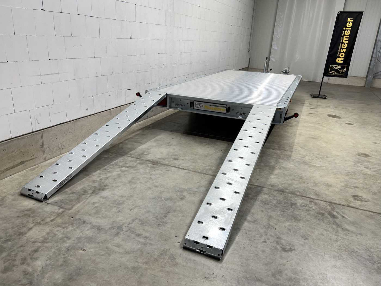 MARTZ GT Plateau 450/2 S 3T Alu Plattformanhänger - Reboque transporte de veículos: foto 4 MARTZ GT Plateau 450/2 S 3T Alu Plattformanhänger - Reboque transporte de veículos: foto 4