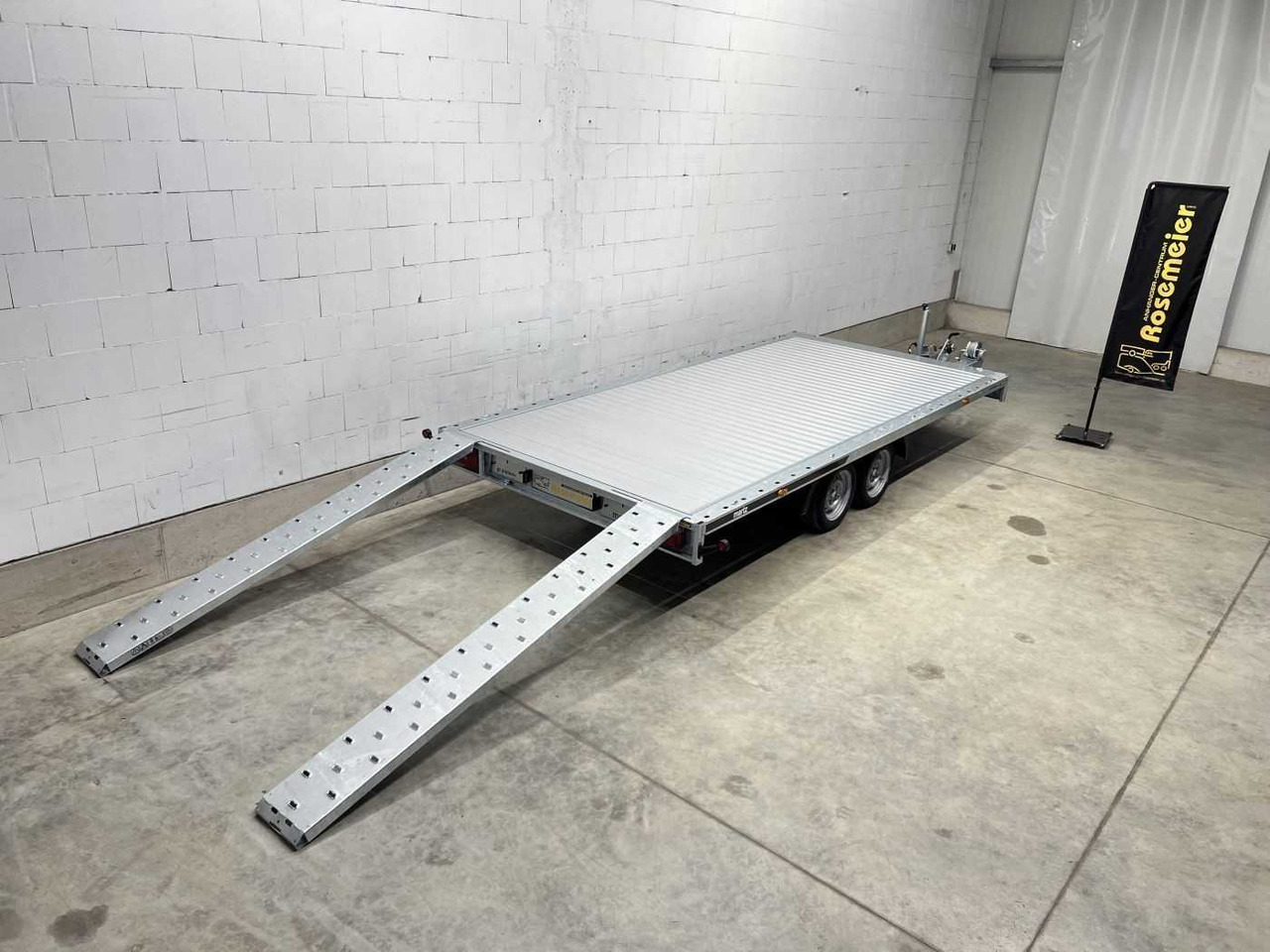 MARTZ GT Plateau 450/2 S 3T Alu Plattformanhänger - Reboque transporte de veículos: foto 1 MARTZ GT Plateau 450/2 S 3T Alu Plattformanhänger - Reboque transporte de veículos: foto 1