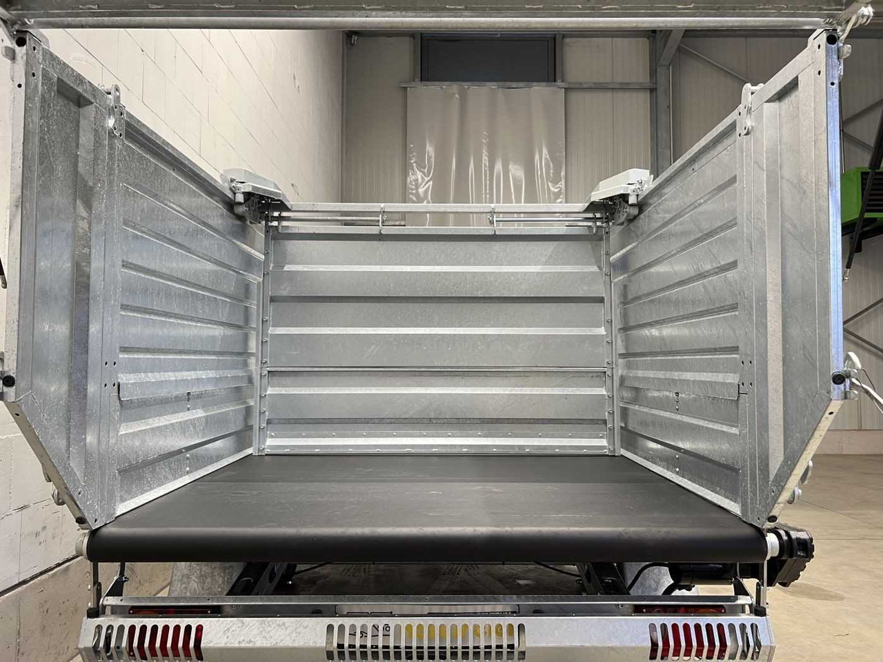 ROSEMEIER G GA 3500 Abschiebeanhänger - Reboque basculante: foto 5 ROSEMEIER G GA 3500 Abschiebeanhänger - Reboque basculante: foto 5