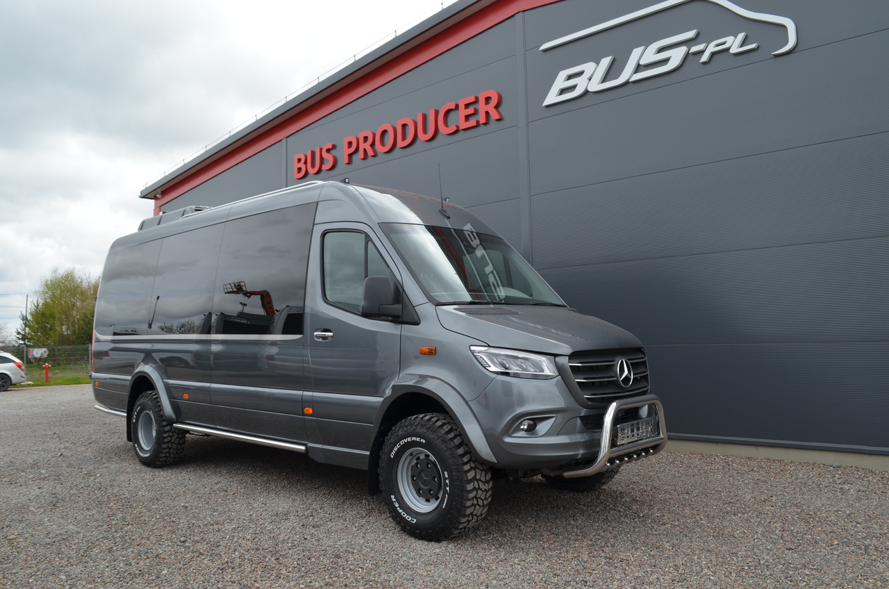 MERCEDES-BENZ Sprinter 519 4x4 high and low drive - Minibus, Furgão de passageiros: foto 2 MERCEDES-BENZ Sprinter 519 4x4 high and low drive - Minibus, Furgão de passageiros: foto 2