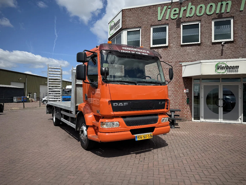 DAF LF55-180 Machinetransporter / 6 cilinder / Manual / 7m / 8.530 KG Payload - Camião transporte de veículos: foto 1 DAF LF55-180 Machinetransporter / 6 cilinder / Manual / 7m / 8.530 KG Payload - Camião transporte de veículos: foto 1