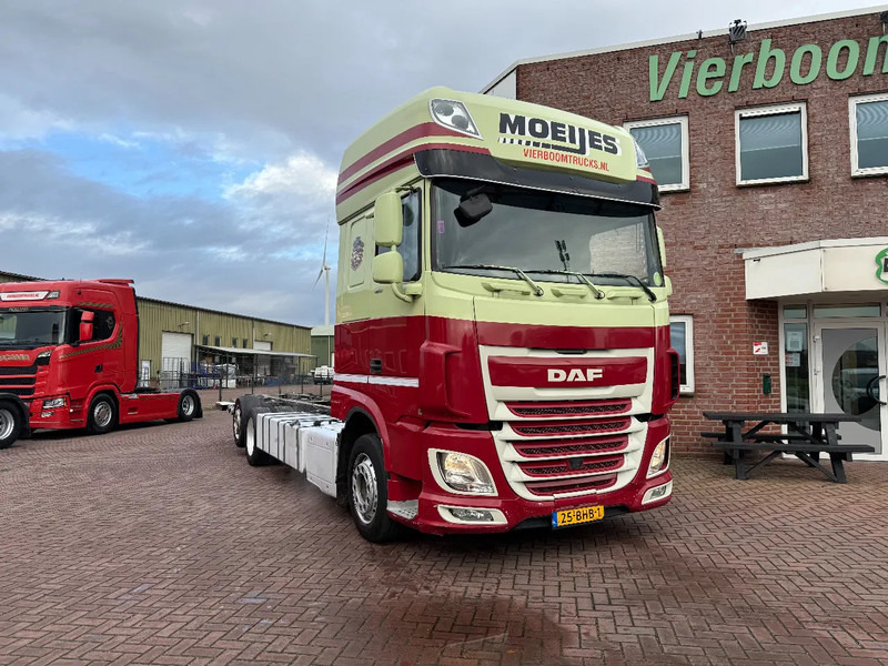 DAF XF 460 XF460 6X2 SCC EURO6 CHASSIS - HOLLAND TRUCK - SMART TACHO -TOP CONDITION!!!! - Camião chassi: foto 1 DAF XF 460 XF460 6X2 SCC EURO6 CHASSIS - HOLLAND TRUCK - SMART TACHO -TOP CONDITION!!!! - Camião chassi: foto 1