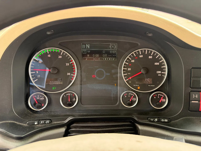 MAN TGX 26.440 TGX 26.440 6X2 Fridge Truck Euro5 TRS Cooling /Special Interior / Holland Truck !!!!!!!!! - Camião frigorífico: foto 5 MAN TGX 26.440 TGX 26.440 6X2 Fridge Truck Euro5 TRS Cooling /Special Interior / Holland Truck !!!!!!!!! - Camião frigorífico: foto 5