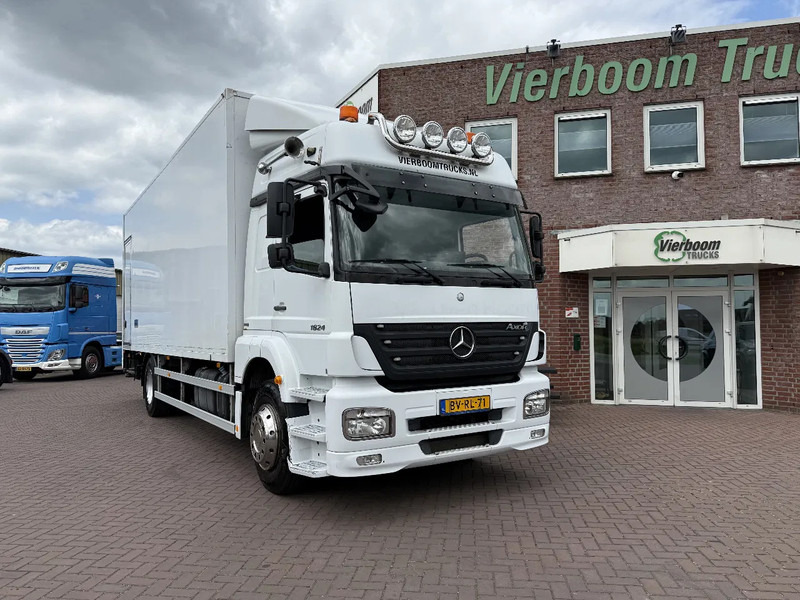 Camião furgão Mercedes-Benz Axor 1824 Axor 1824L mit 7.70m Koffer und Ladebordwand: foto 1