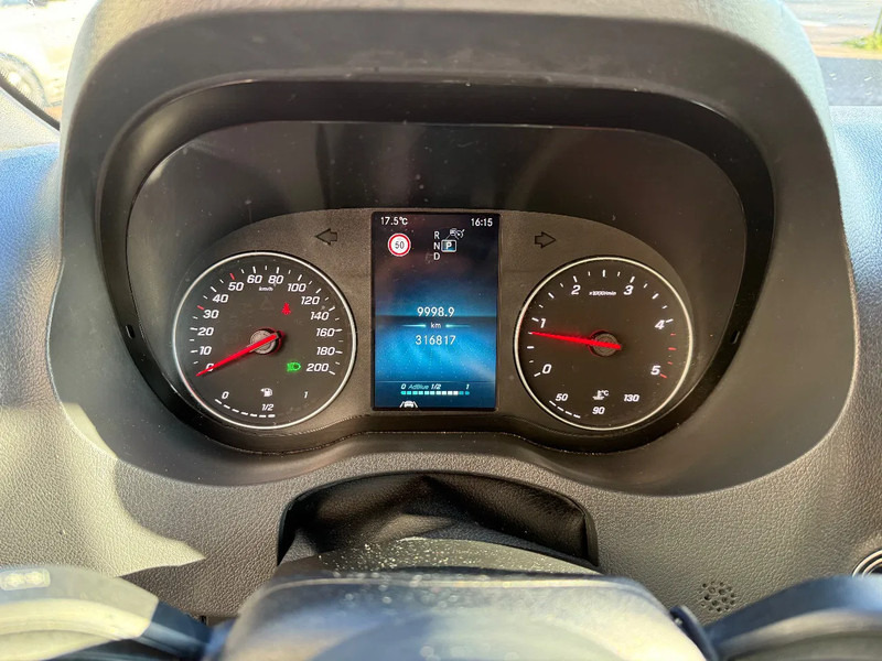 Mercedes-Benz Sprinter Sprinter 515CDI bakwagen met klep / automaat / MBUX /Navi / Airco / Top - Carrinha de contentor: foto 5 Mercedes-Benz Sprinter Sprinter 515CDI bakwagen met klep / automaat / MBUX /Navi / Airco / Top - Carrinha de contentor: foto 5