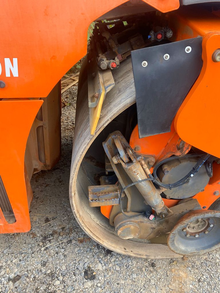 HAMM DV 70 VO - Compactador de asfalto: foto 4 HAMM DV 70 VO - Compactador de asfalto: foto 4