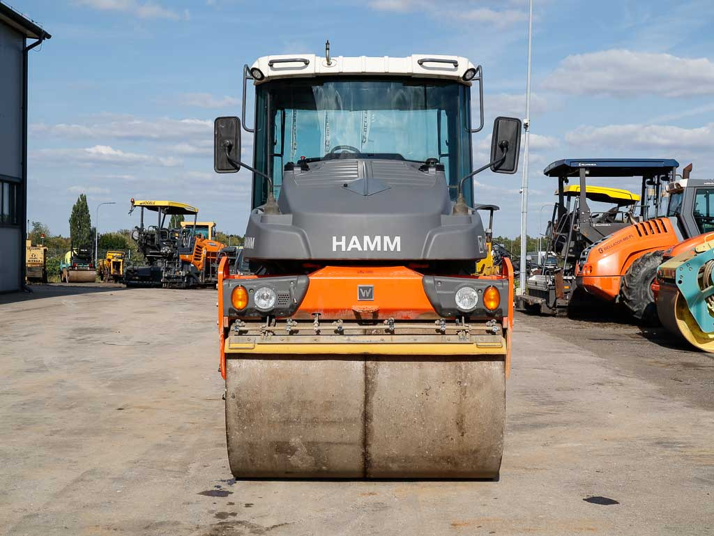 HAMM DV+ 90i VO-S - Compactador de asfalto: foto 3 HAMM DV+ 90i VO-S - Compactador de asfalto: foto 3