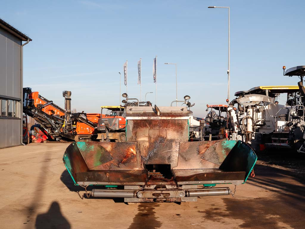 Acabadora VÖGELE SUPER 800-3i: foto 9 Acabadora VÖGELE SUPER 800-3i: foto 9