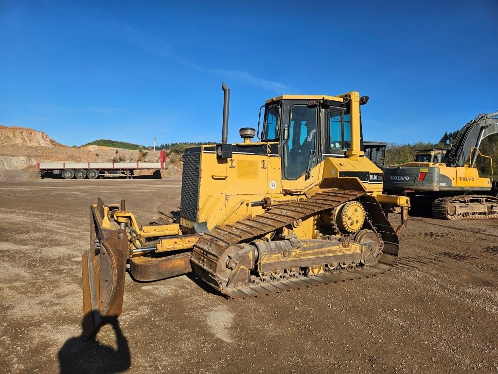 CATERPILLAR D 5 M LGP - Buldôzer: foto 2 CATERPILLAR D 5 M LGP - Buldôzer: foto 2