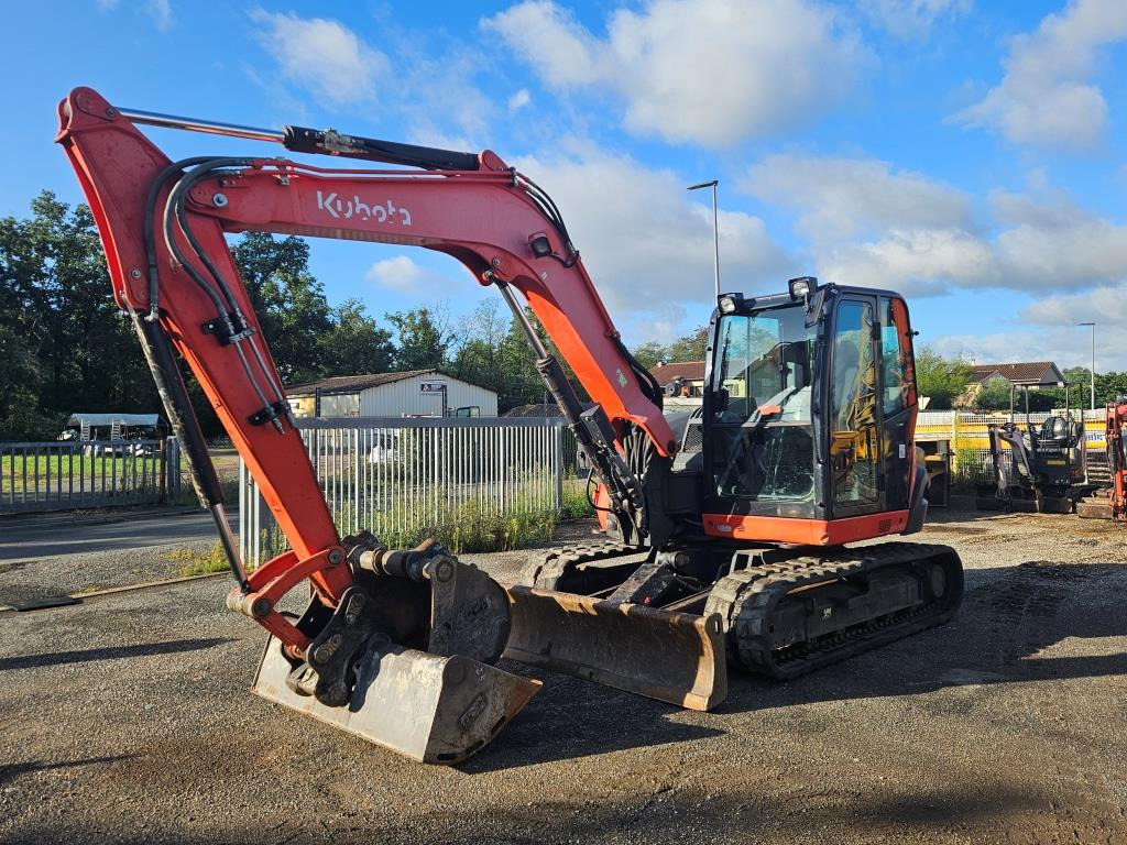 KUBOTA KX 080 -4 - Mini escavadeira: foto 1 KUBOTA KX 080 -4 - Mini escavadeira: foto 1