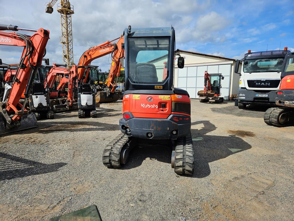 KUBOTA U 27-4 - Mini escavadeira: foto 4 KUBOTA U 27-4 - Mini escavadeira: foto 4