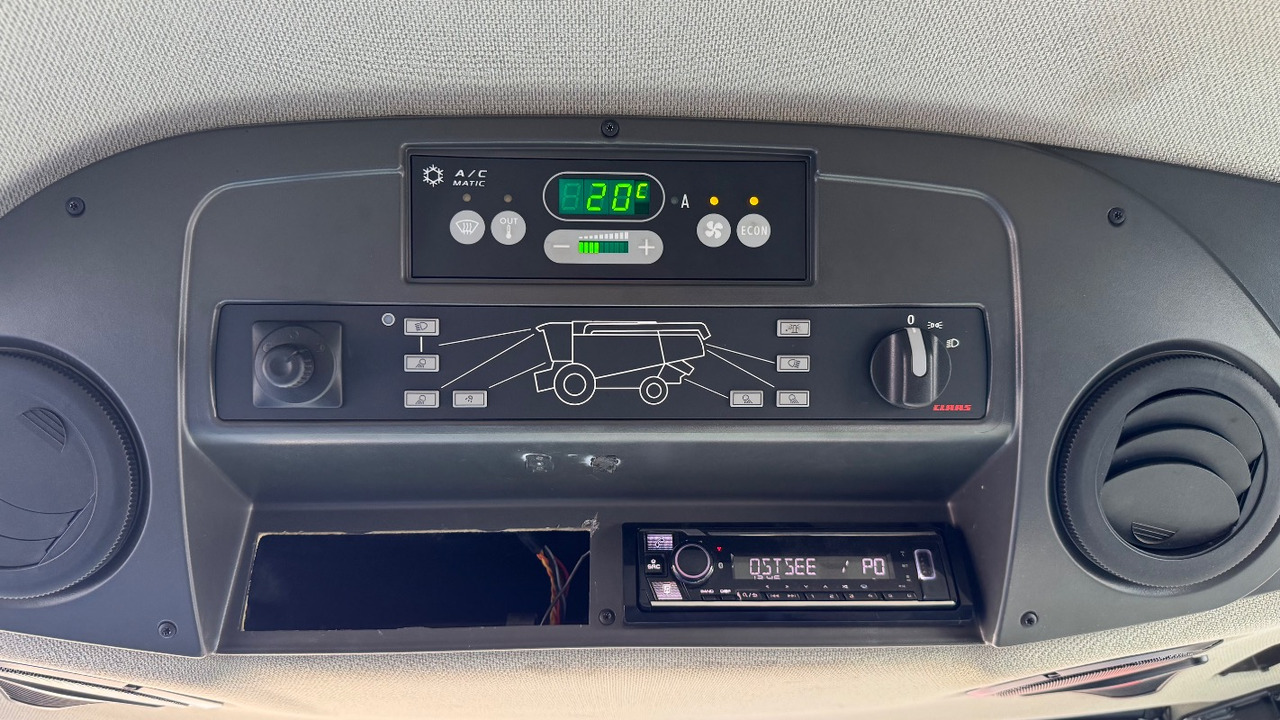 CLAAS Lexion 6900 TerraTrac 890 full Options - Ceifeira debulhadora: foto 3 CLAAS Lexion 6900 TerraTrac 890 full Options - Ceifeira debulhadora: foto 3