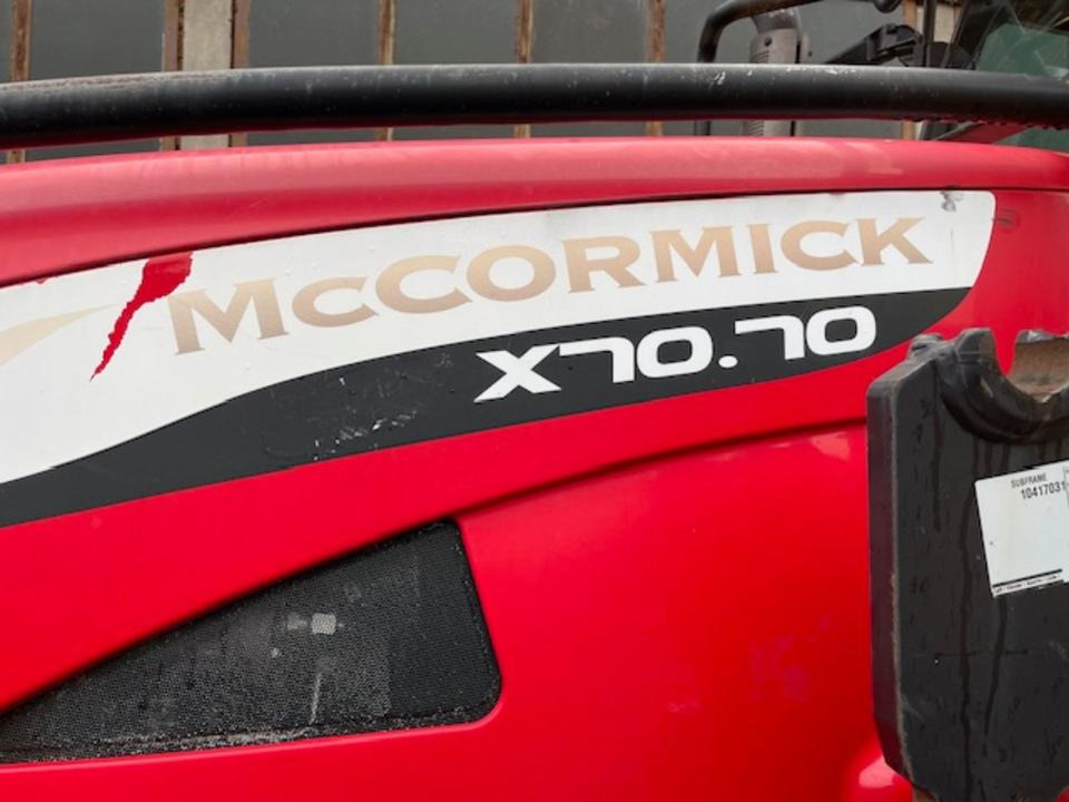 Trator florestal Forst-Traktor MC Cormick X70.70: foto 12