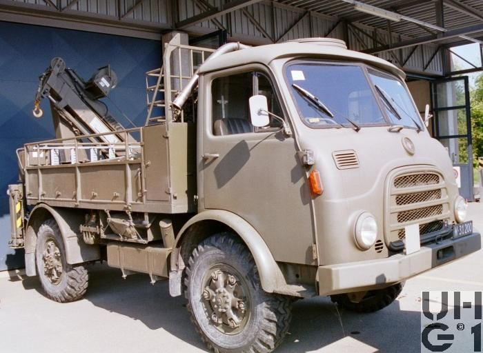 Steyr A 680 G Geländewagen - Camião de caixa aberta/ Plataforma, Camião grua: foto 3 Steyr A 680 G Geländewagen - Camião de caixa aberta/ Plataforma, Camião grua: foto 3