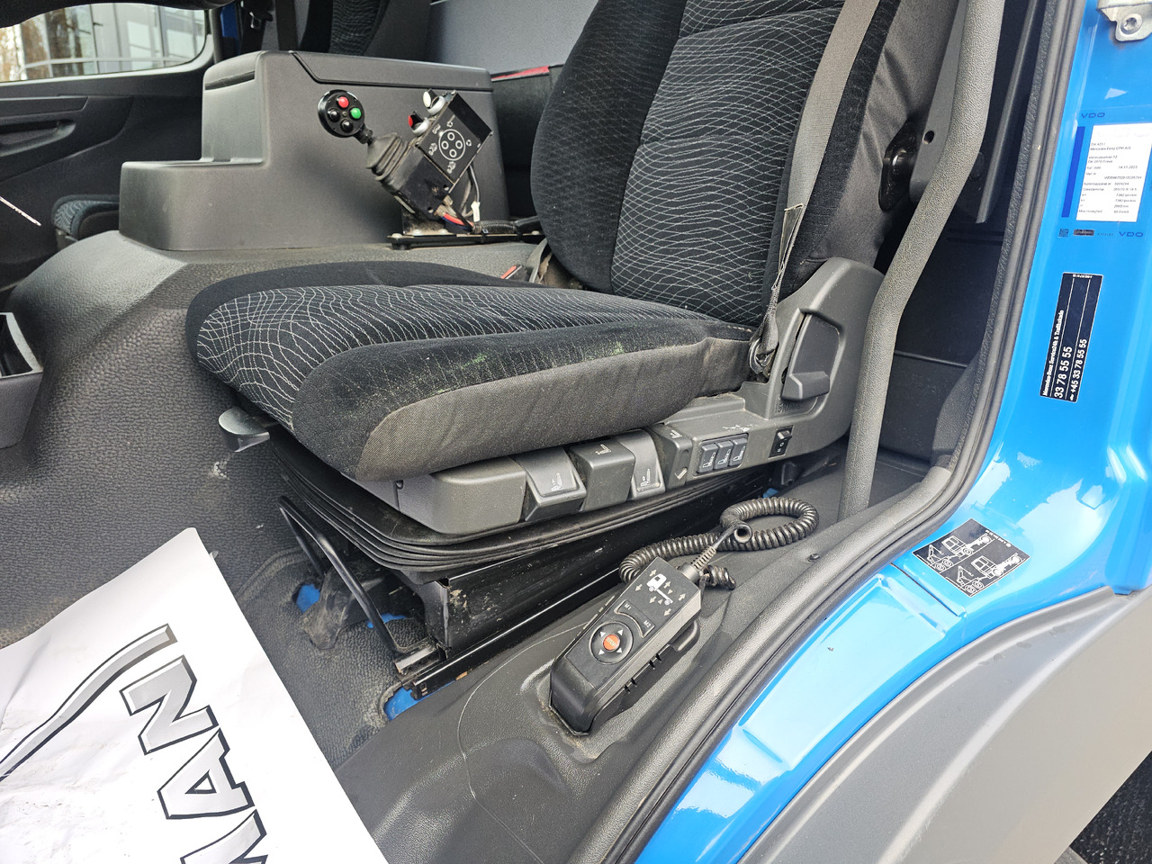 Camião transportador de contêineres/ Caixa móvel Mercedes Atego 1224: foto 14 Camião transportador de contêineres/ Caixa móvel Mercedes Atego 1224: foto 14