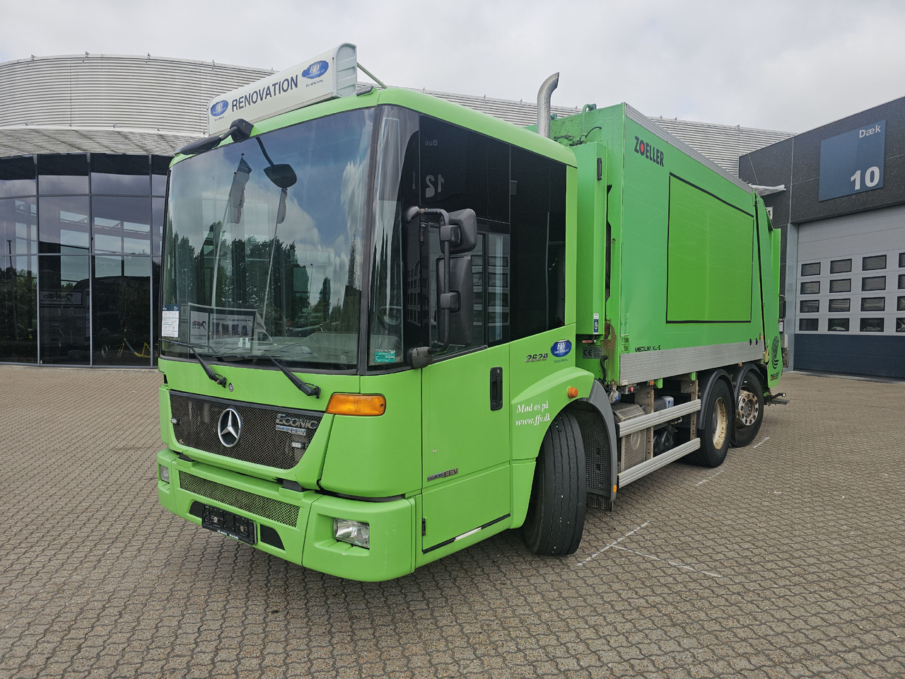Mercedes Econic 2629 6x2-4 - Caminhão de lixo: foto 1 Mercedes Econic 2629 6x2-4 - Caminhão de lixo: foto 1