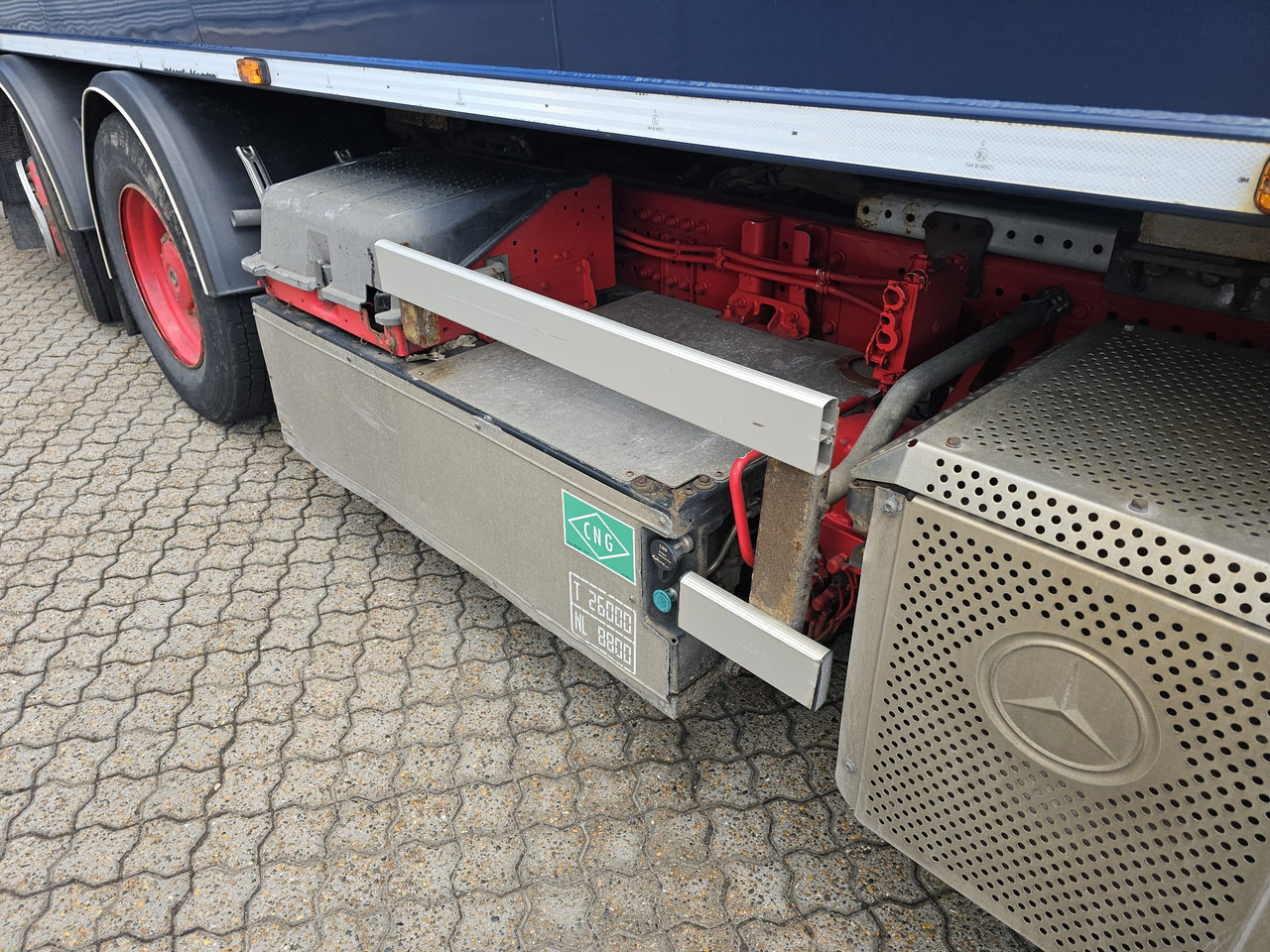 Caminhão de lixo Mercedes Econic 2630 Gas-CNG: foto 9