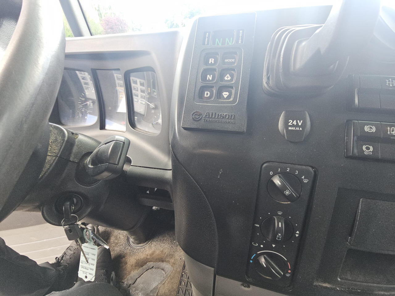 Caminhão de lixo Mercedes Econic 2630 Gas-CNG: foto 19